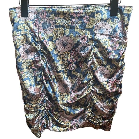 Free People Floral Skirt Pink & Gold - Picture 2 of 5